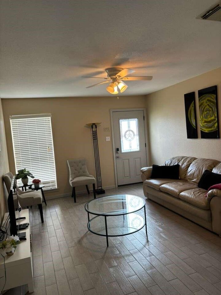 Property Photo:  7318 Dearborn Street B  TX 77055 