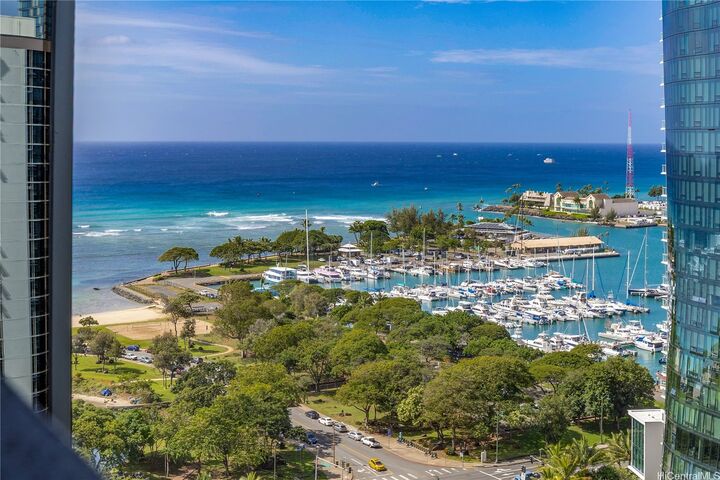 Property Photo: 1108 Auahi Street 1905 HI 96814