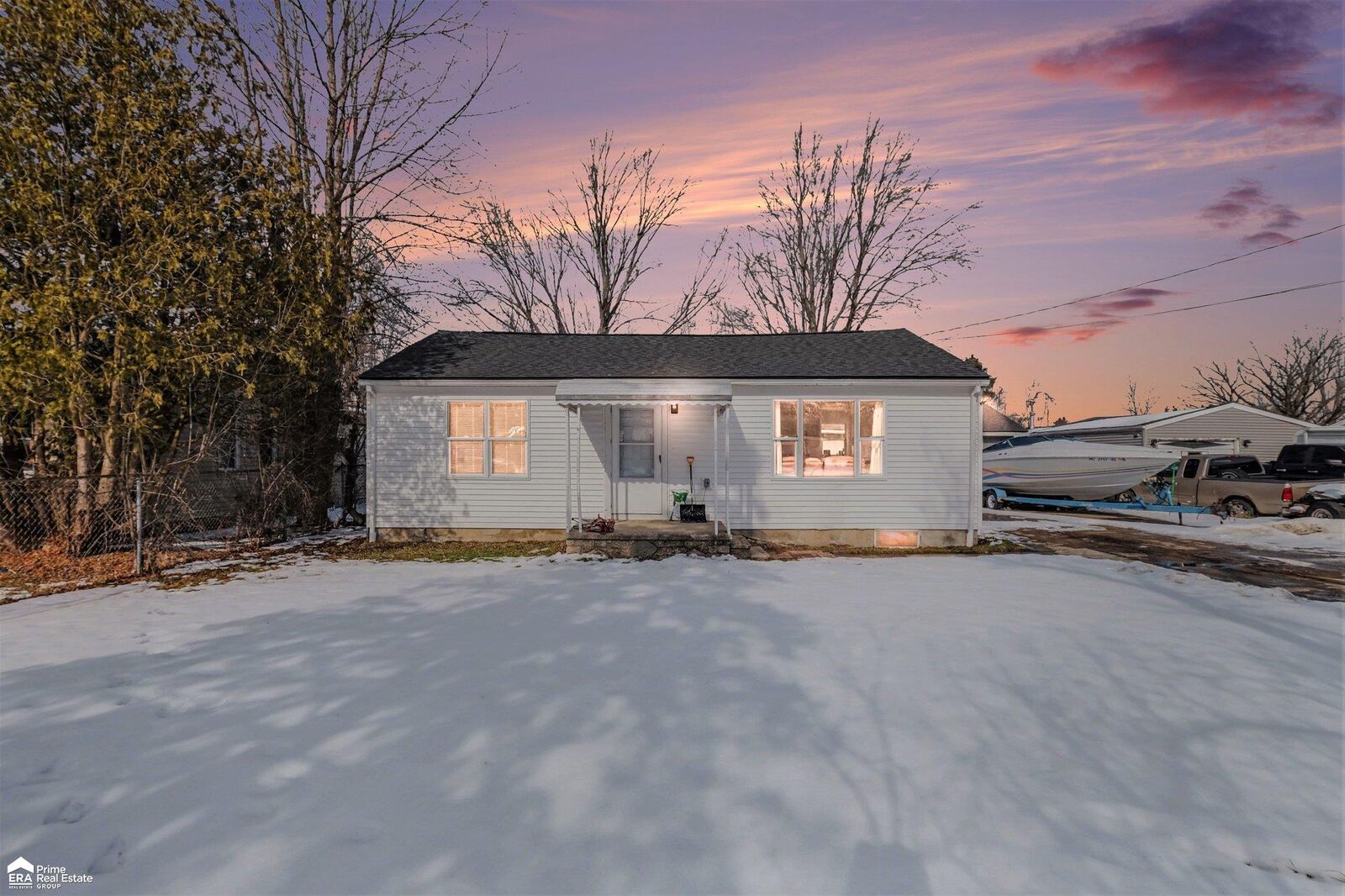 Property Photo: 3088 Florine Avenue MI 48458-9451