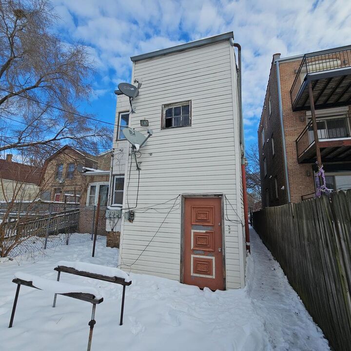 Property Photo: 6936 S Dorchester Avenue IL 60637