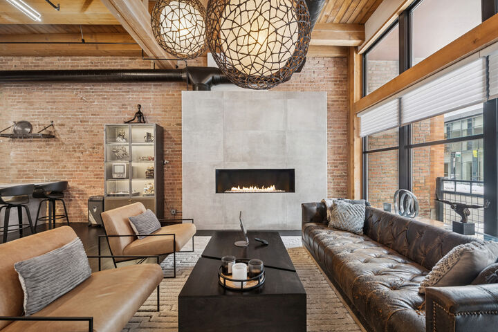 Property Photo: 728 W Jackson Boulevard 107 IL 60661