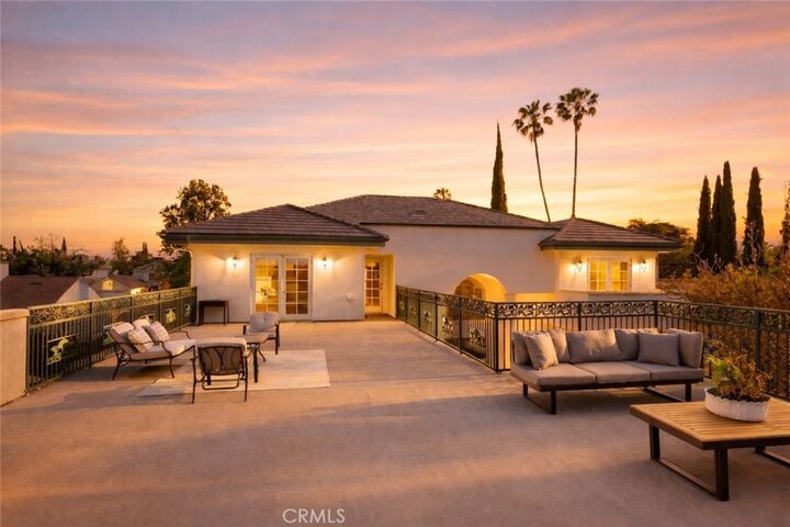 Property Photo:  515 W Le Roy Avenue  CA 91007 