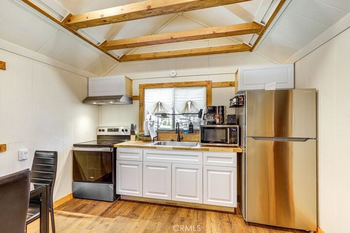 Property Photo:  875 Virginia Court  CA 92352 