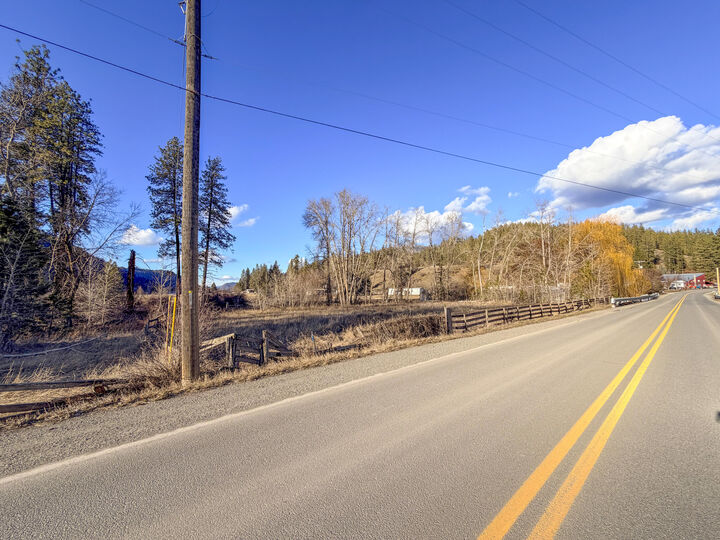 Property Photo:  32X Aladdin Rd  WA 99114 