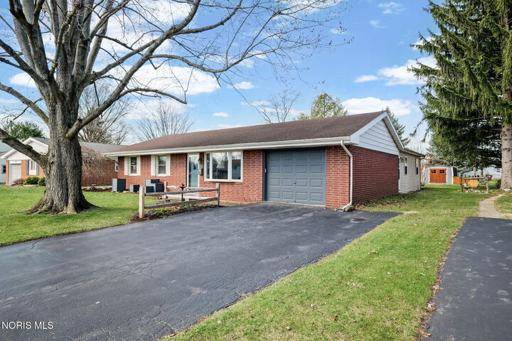 Property Photo: 1820 Gayle Lane OH 45840