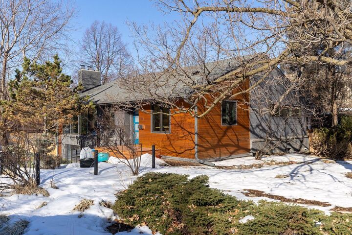 Property Photo: 44 Thomas Avenue S MN 55405