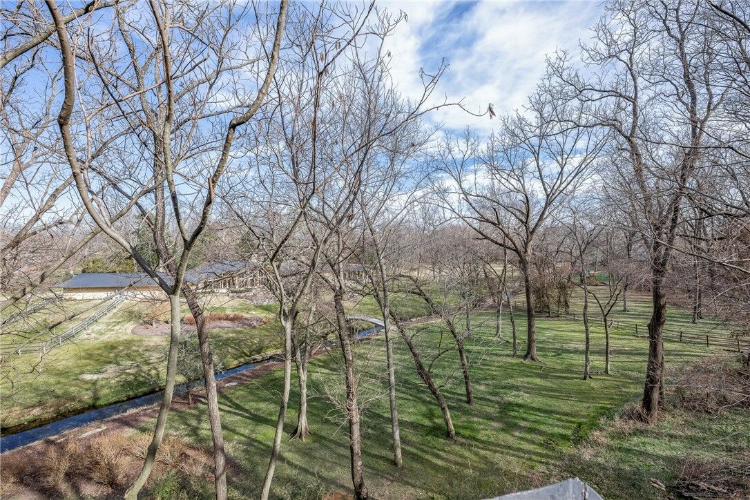 Property Photo:  115 S Garrett Street  AR 72761 