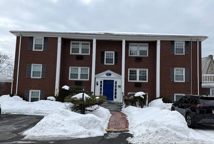 Property Photo: 6 Sinai Circle C MA 01824