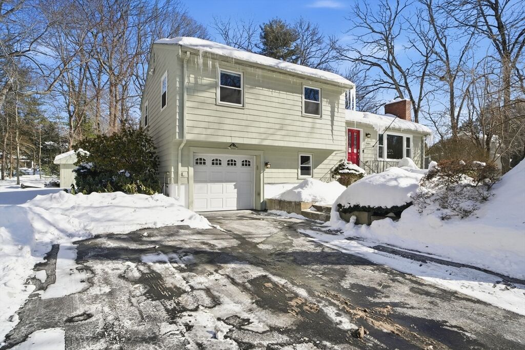 Property Photo: 19 Lantern Ln MA 01824