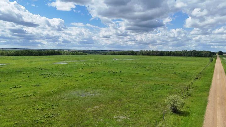 Property Photo: Victoria Trail AB T0A 3C0