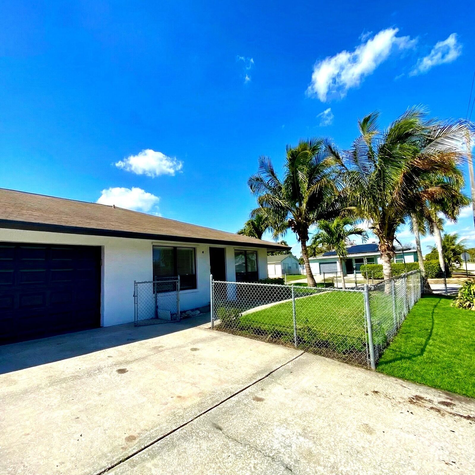 Property Photo: 835 Andrew Redding Road 1 FL 33462