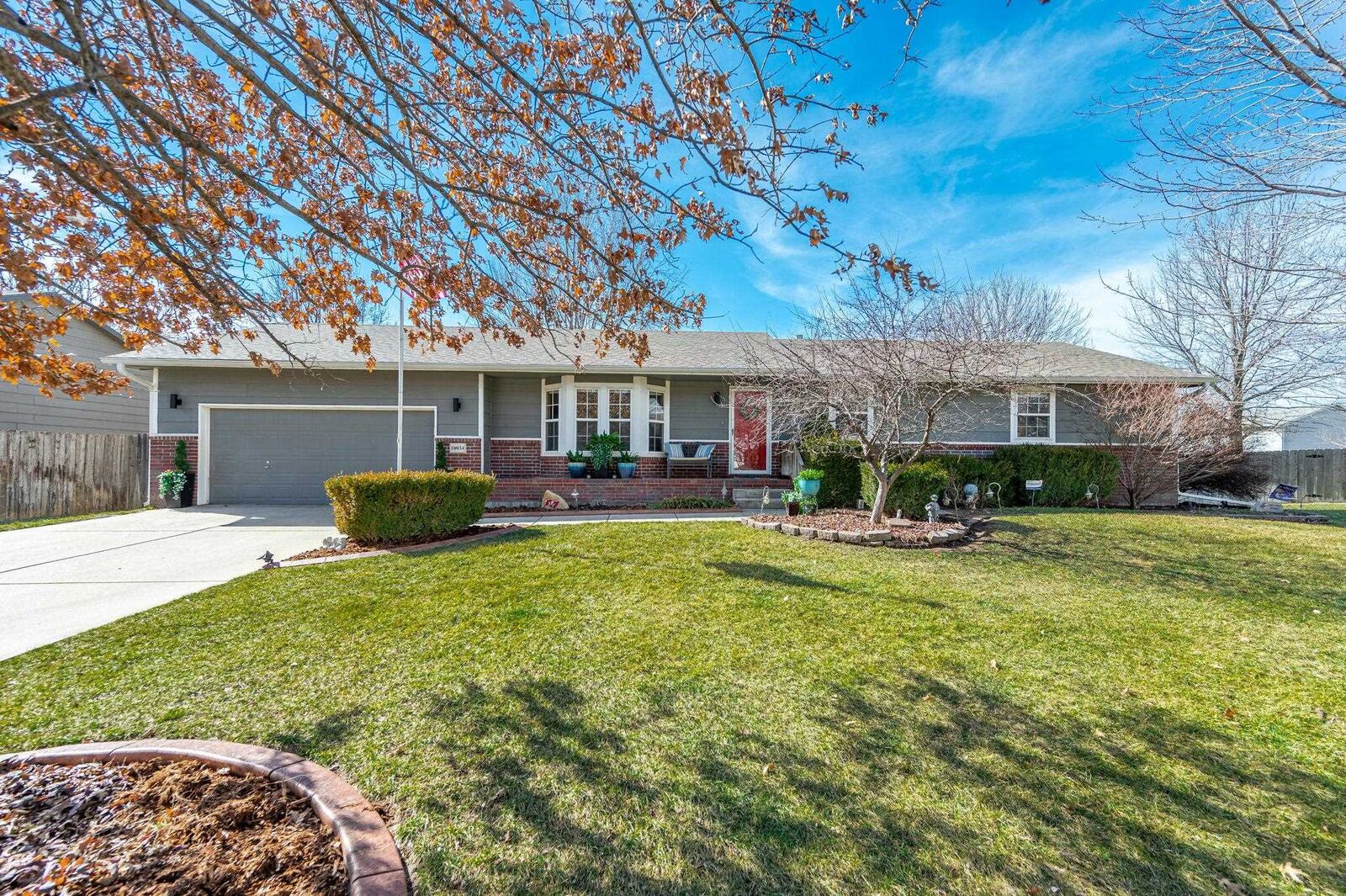 Property Photo: 10034 W Lydia Ct KS 67209