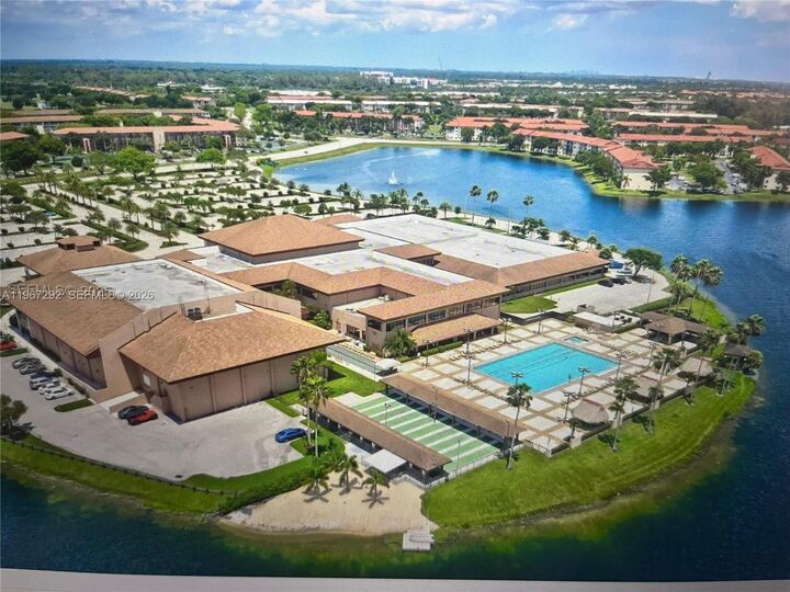 Property Photo:  150 SW 134th Way 209R  FL 33027 