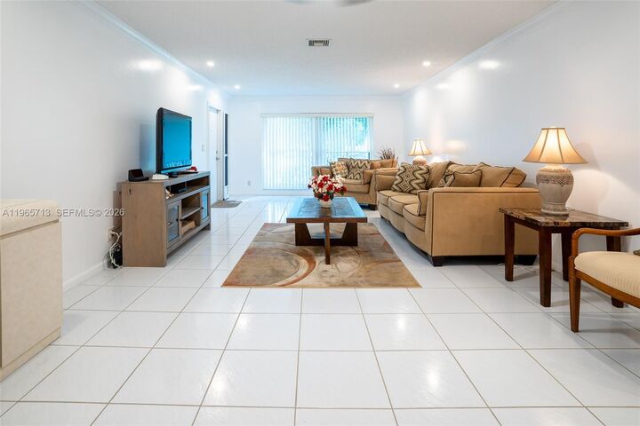 Property Photo:  10198 Dovewood Ln A  FL 33436 