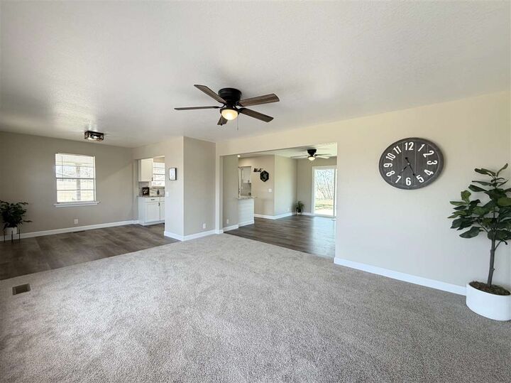 Property Photo: 810048 S Main Street OK 74824