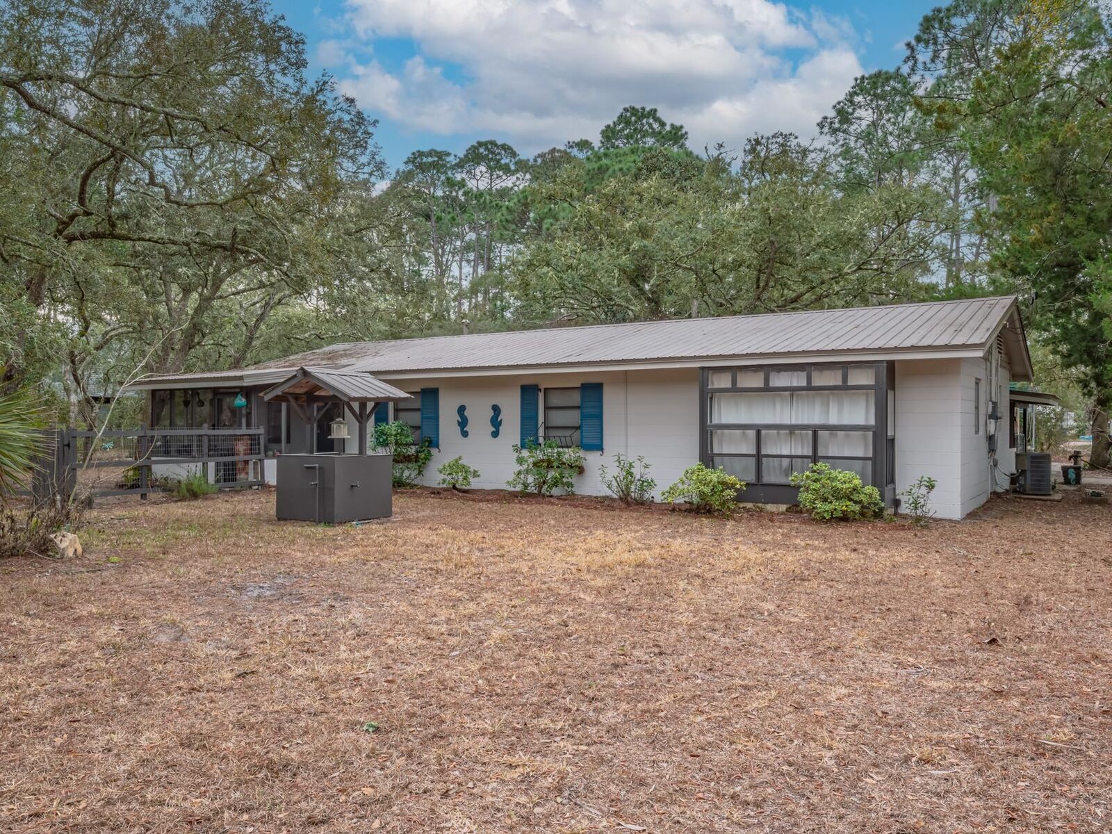 Property Photo: 31 Levy Bay Road FL 32346
