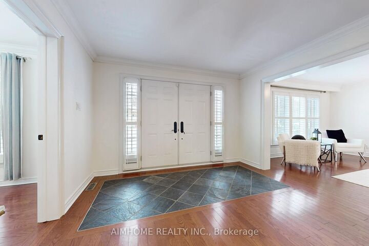 Property Photo: 131 Castle Crescent ON L6J 5H4