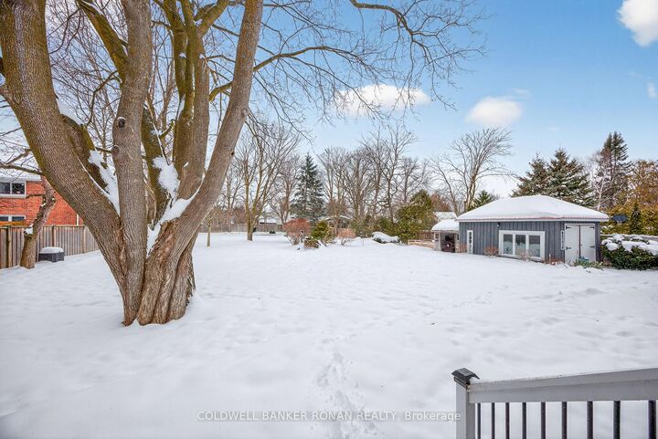 Property Photo:  22 Centre Street N  ON L0G 1A0 