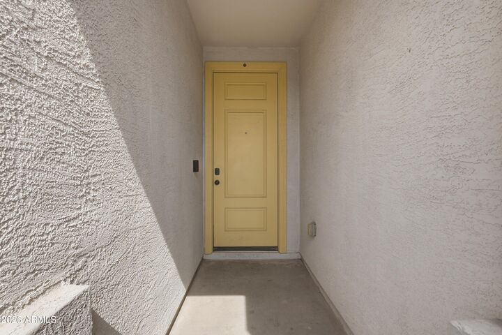Property Photo:  44070 W Palo Ceniza Way  AZ 85138 