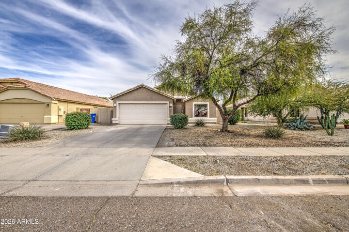 Property Photo: 6409 S 22nd Avenue AZ 85041