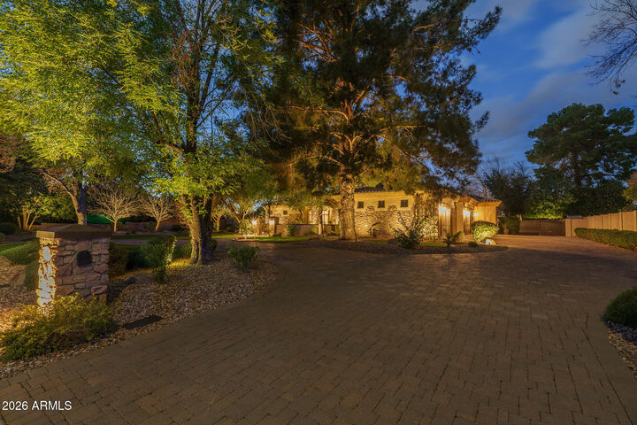 Property Photo:  6316 W Sweetwater Avenue  AZ 85304 