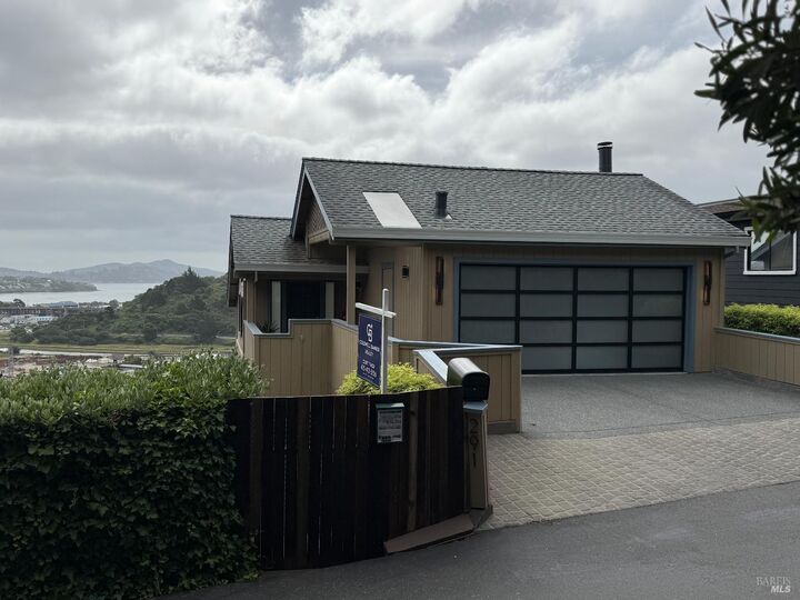 Property Photo:  291 Greene Street  CA 94941 