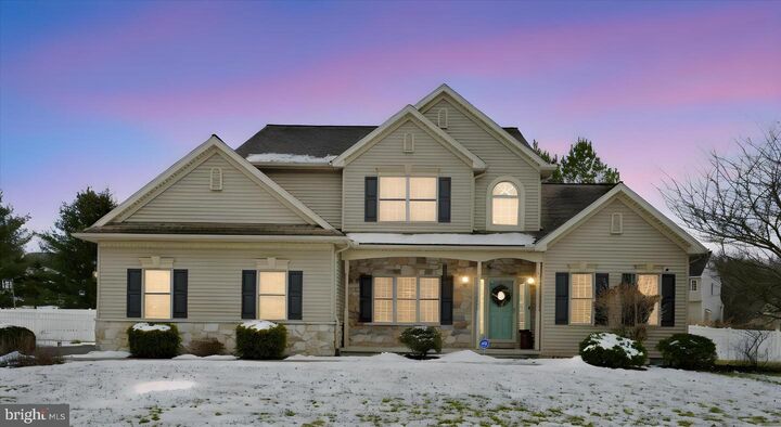 Property Photo:  5238 Elizabethtown Rd  PA 17078 