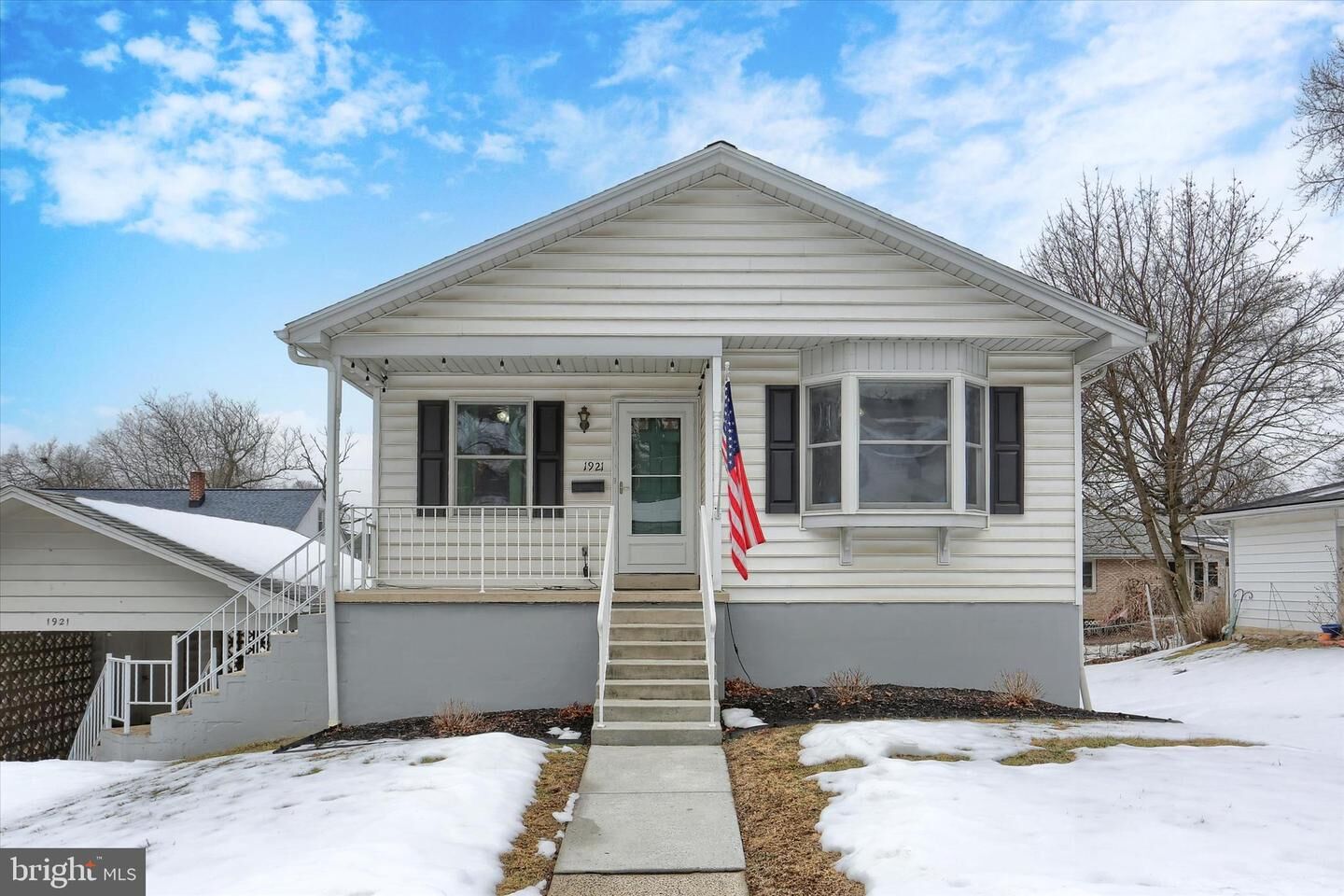 Property Photo: 1921 Dartmouth Street PA 17011