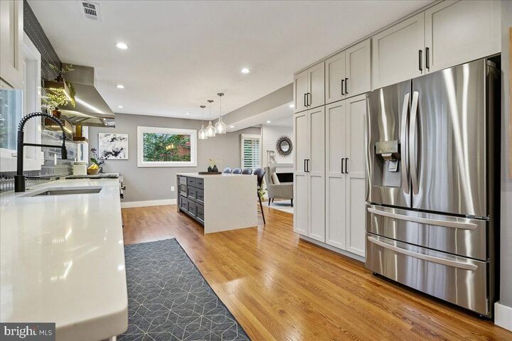 Property Photo:  2111 Lirio Court  VA 20191 