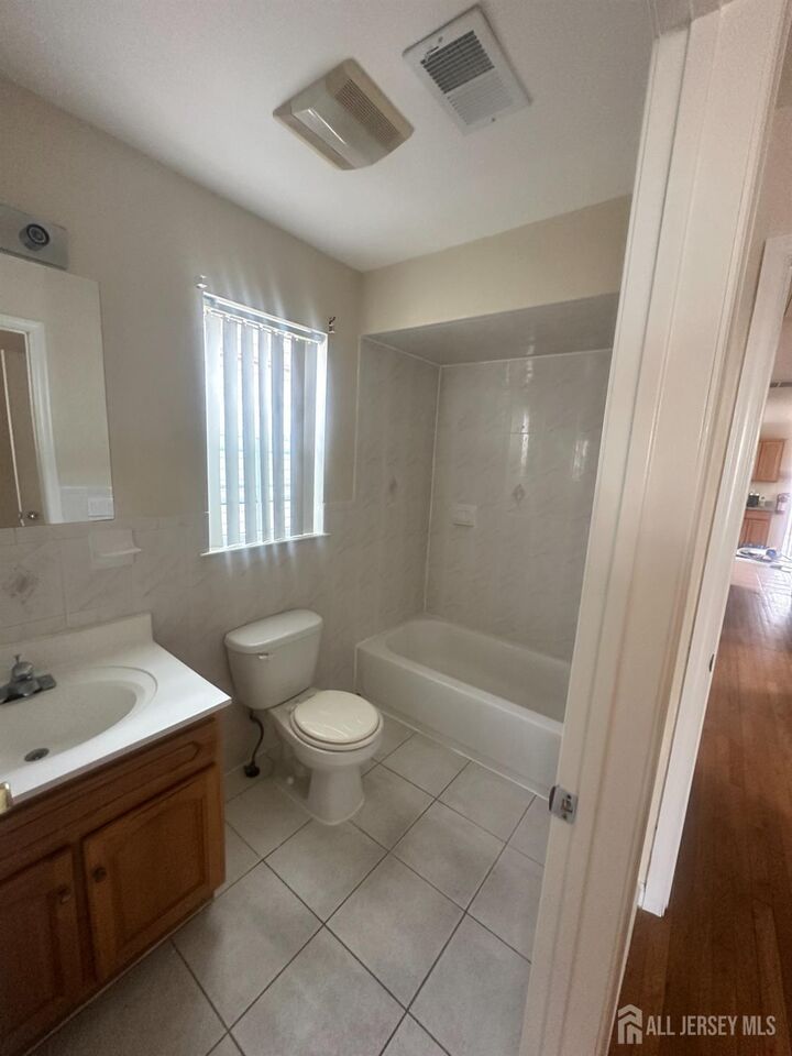 Property Photo:  663 S Park Street S  NJ 07206 