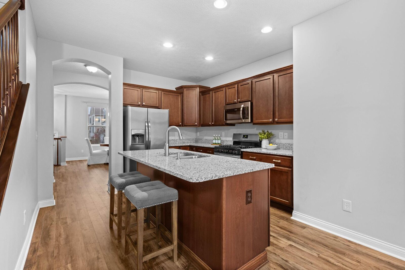 Property Photo: 4125 Emerius Drive OH 43219