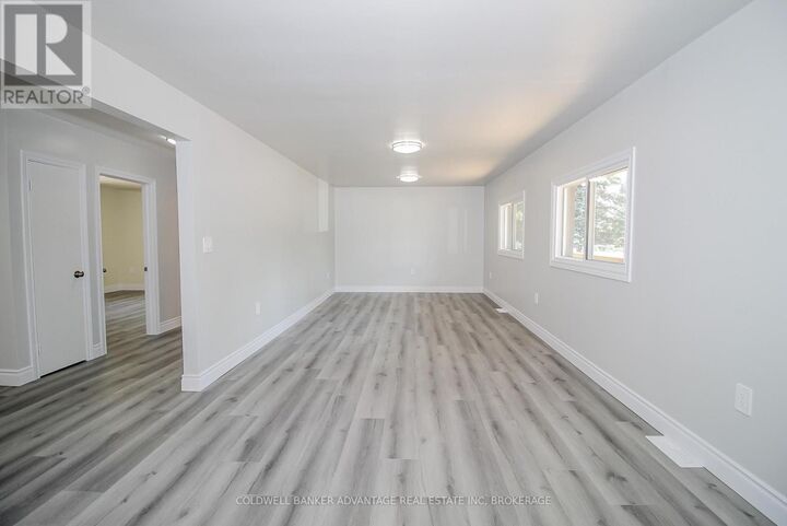 Photo de la propriété:  378 Thorold Road  ON L3C 3W6 