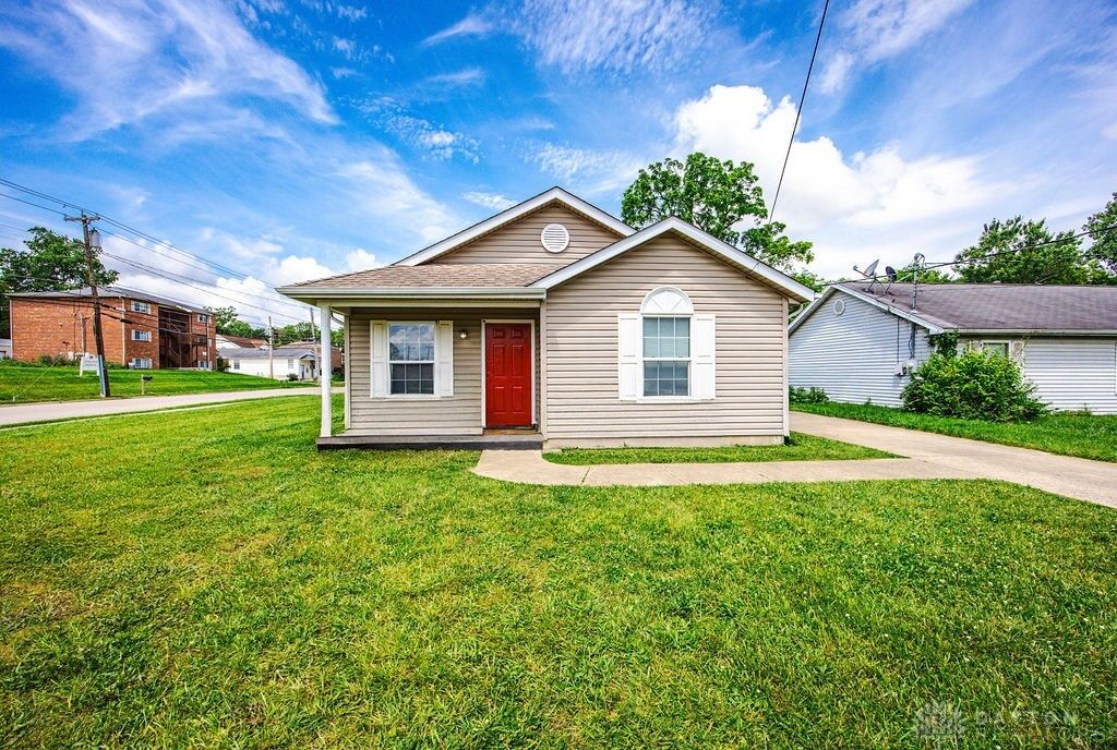 Property Photo:  100 W Sycamore Street  OH 45056 