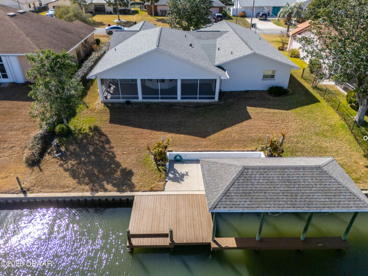 Property Photo: 21 Claymont Court S FL 32137