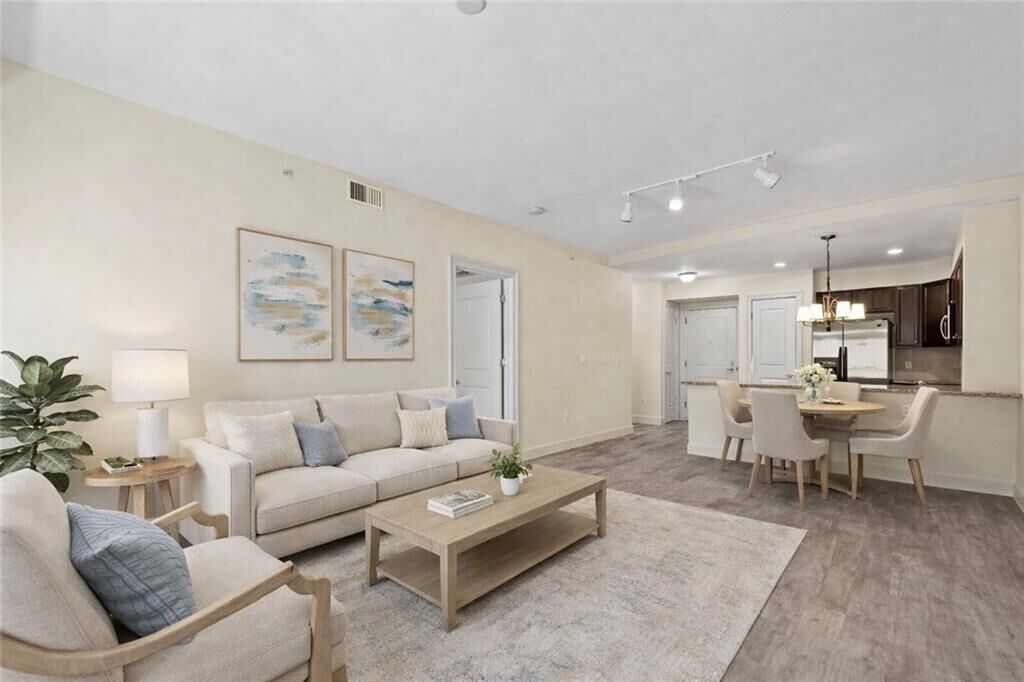 Property Photo:  200 River Vista Drive 516  GA 30339 