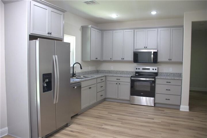 Property Photo: 210 Paula Lane LA 71457