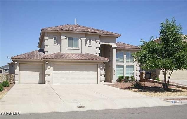 Property Photo: 1627 Quinta Del Sol Court TX 79911