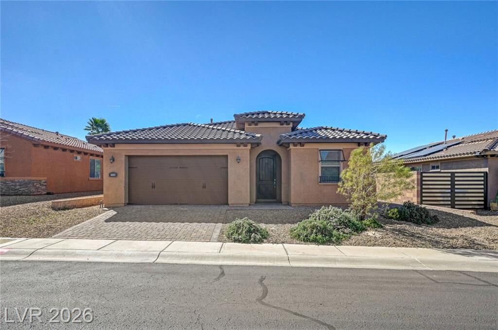 Property Photo:  1025 Viale Placenza Place  NV 89011 