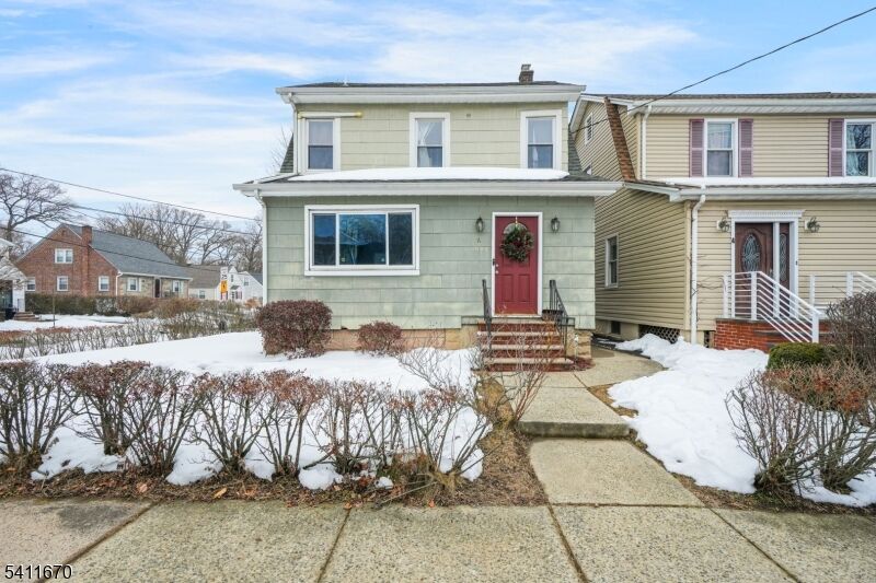 Property Photo:  6 Franklin Ave  NJ 07042 
