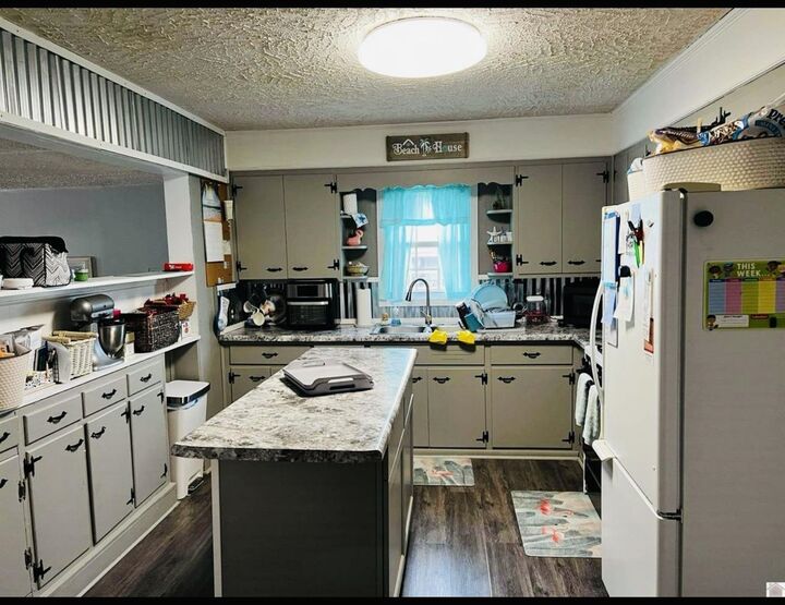 Property Photo: 8789 St Rt 132 W KY 42420