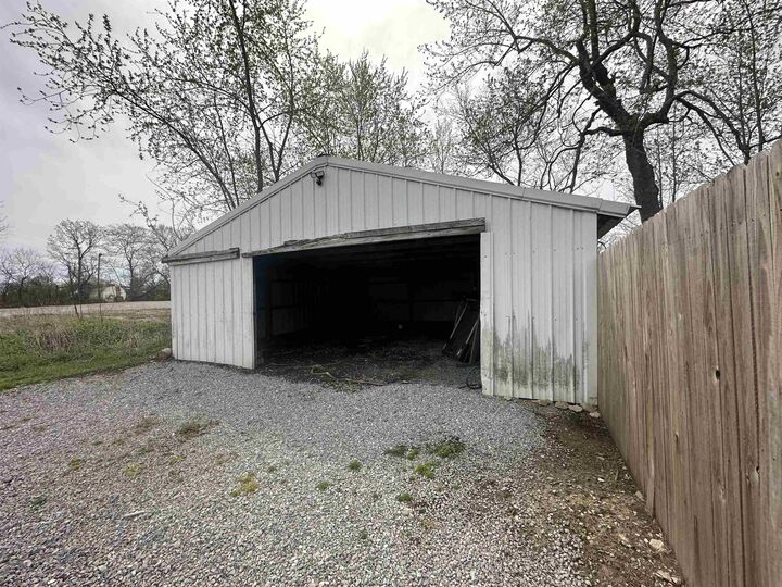 Property Photo: 851 St Rt 109 N KY 42404