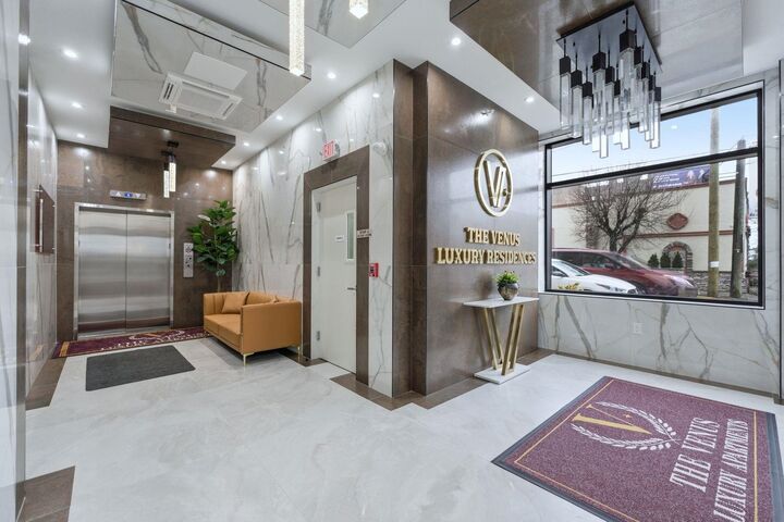 Property Photo:  8800 Kennedy Blvd 202  NJ 07047 