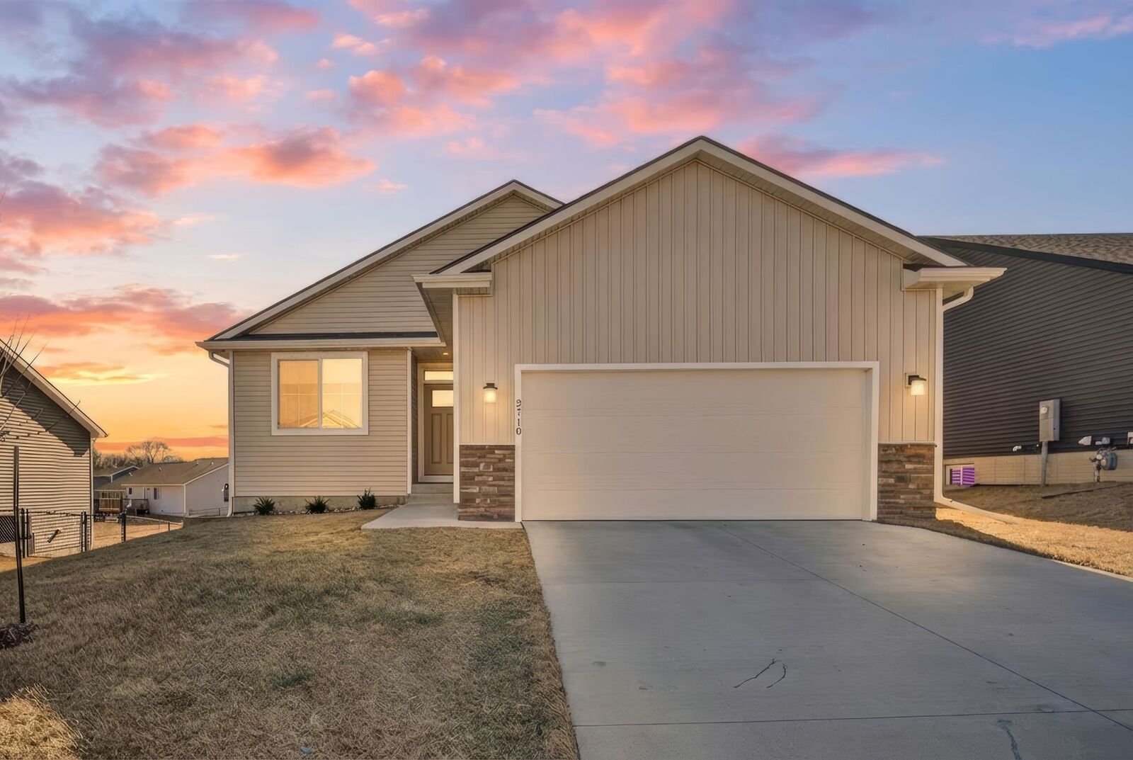 Property Photo: 2710 22nd Street SW IA 50009