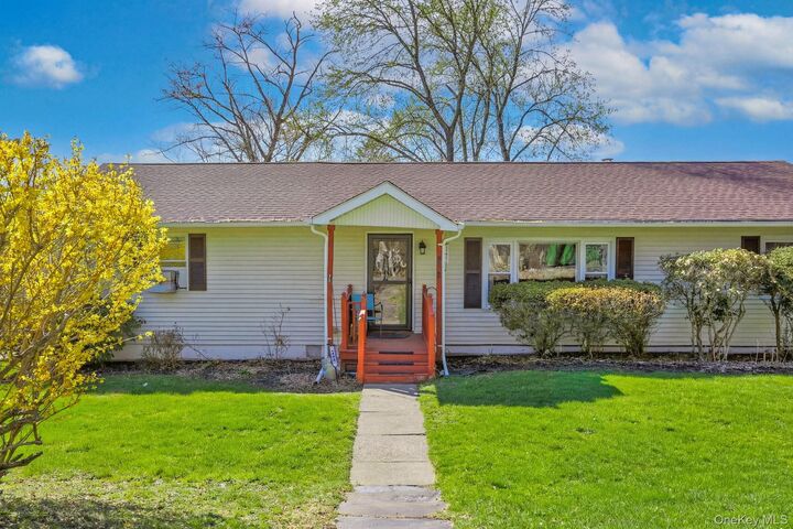 Property Photo:  538 Mountain View Avenue  NY 12443 