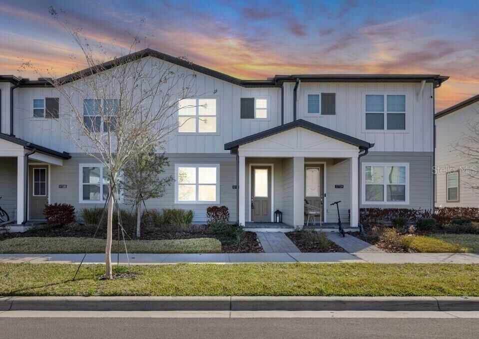 Property Photo: 17723 Japonica Bloom Drive FL 34787