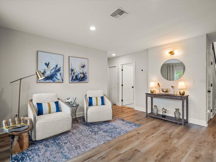 Property Photo: 4710 W Tambay Avenue FL 33611