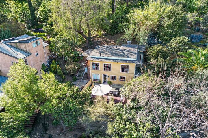 Property Photo:  1726 Bridgeport  CA 90065 