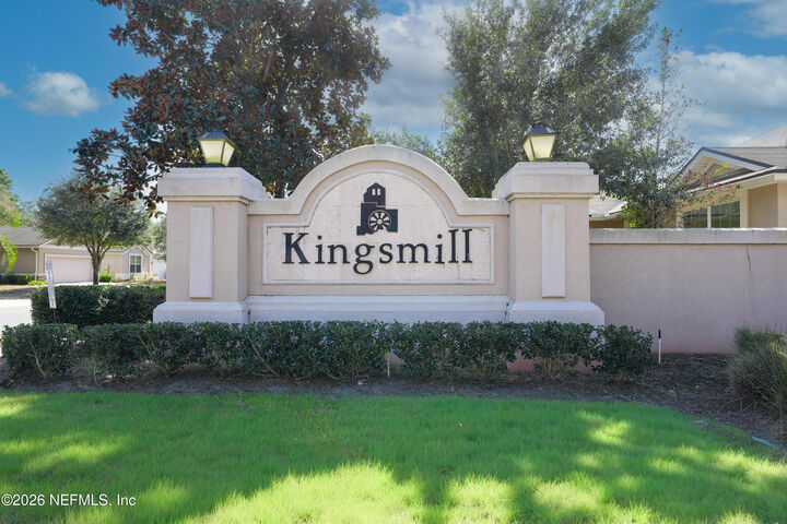 Property Photo:  11798 Lake Bend Circle  FL 32218 