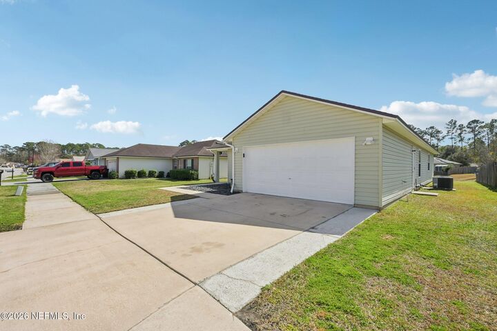 Property Photo:  3879 Hideaway Lane  FL 32068 