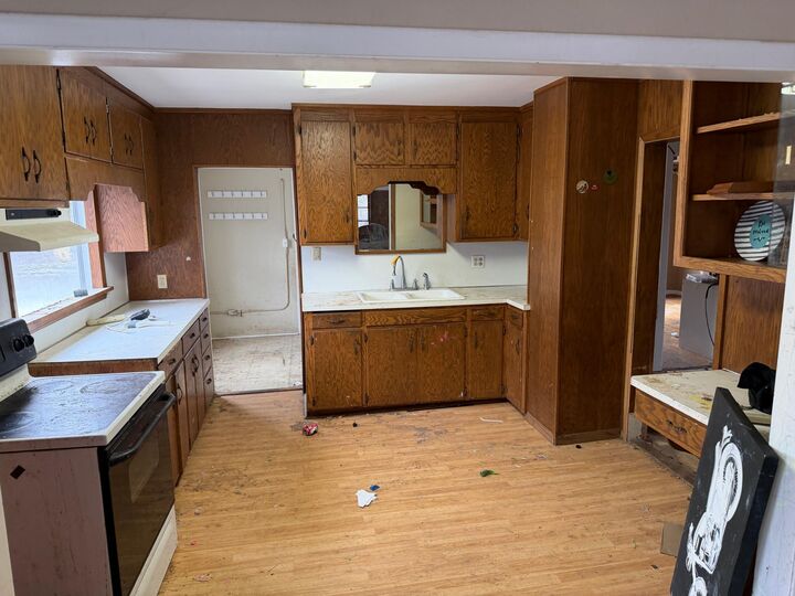 Property Photo: 614 Jackson Street MN 55303